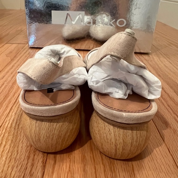 NIB Matiko Circa Peach Pointed Toe Slingback Wood Sphere Heel Shoes US 9.5 EU 40 - Picture 4 of 9